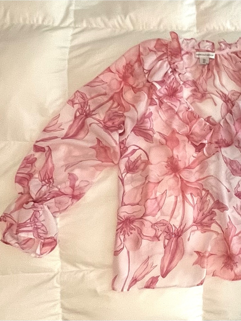 Pink Floral Ruffle Neck Blouse - Picture 4 of 4